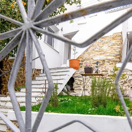 Apartment Sofia Studio With Garden Kavala