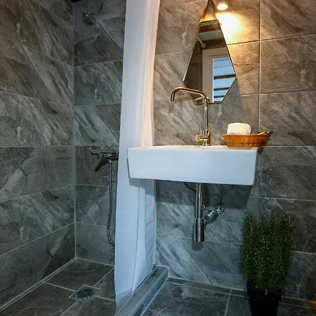 Sofia Studio With Garden Apartment *
